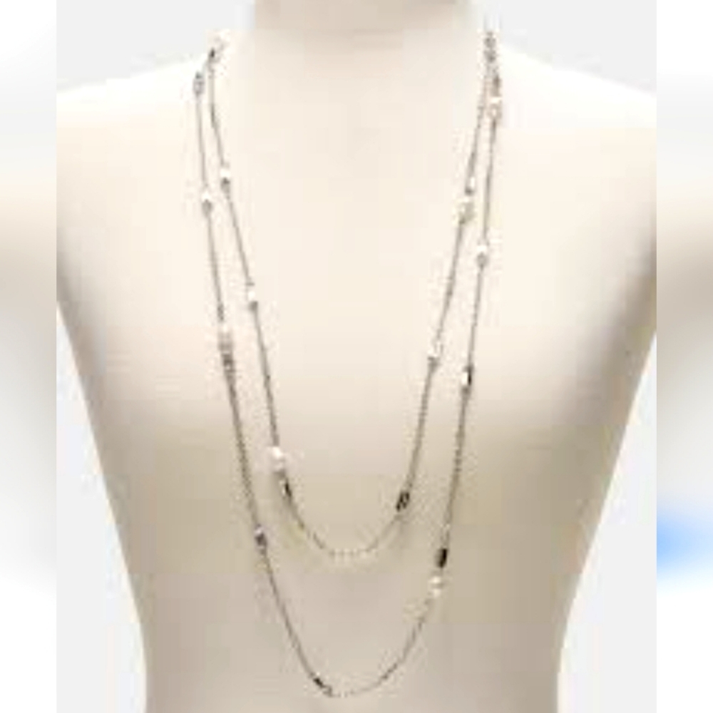 (18")🆕️🚨🌟Banana Republic🌟🚨 Double Layered Goldtone Lucite Necklace